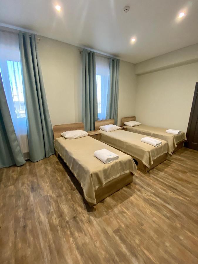 Hotel Dozari Korostyshiv Exterior foto